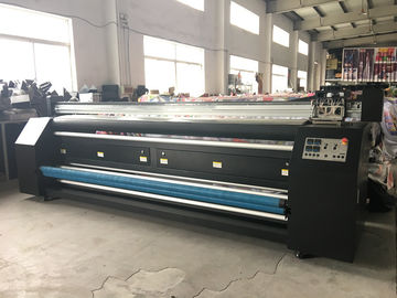 Biểu ngữ máy in kỹ thuật số thăng hoa trên vật liệu vải khác nhau