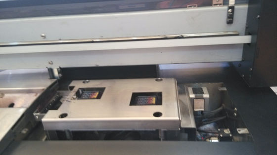 Máy in thăng hoa vải gương 3.2M để làm cờ trong nhà &amp; ngoài trời