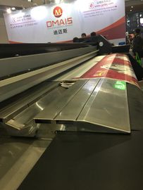 Lấy cờ máy in biểu ngữ cho ăn tự động