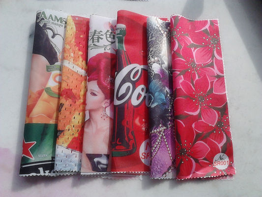 Máy in phun Mimaki nhiều màu để in biểu ngữ